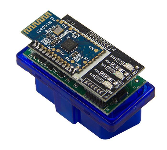ELM327 Bluetooth / Wi‑Fi OBD2 Scanner – product detail view 3