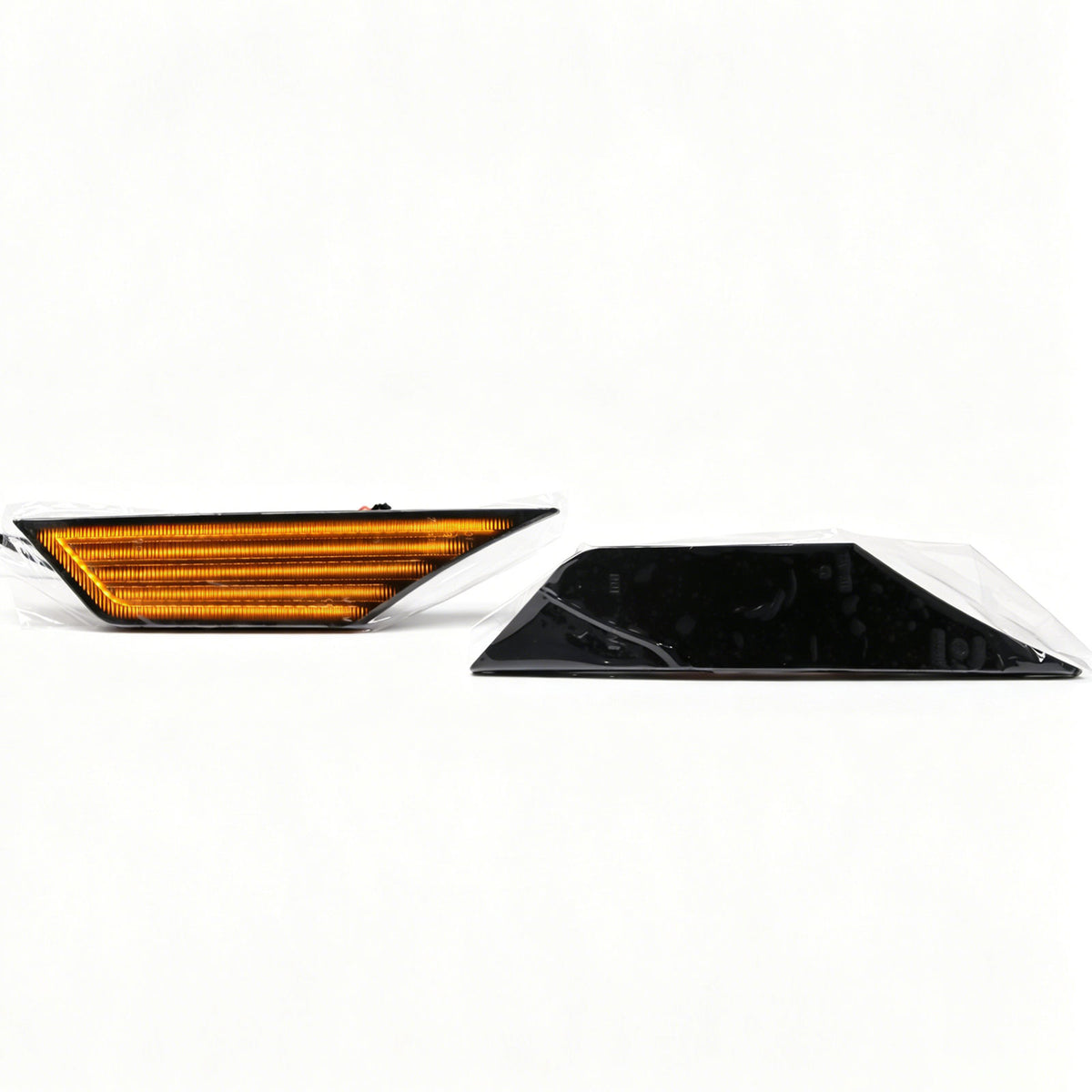 Honda Civic 2016–2021 white and amber switchback LED side marker detail